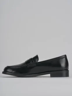 Mocassini tacco 2cm pelle nero