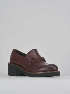 Mocassini tacco 5cm pelle bordo'
