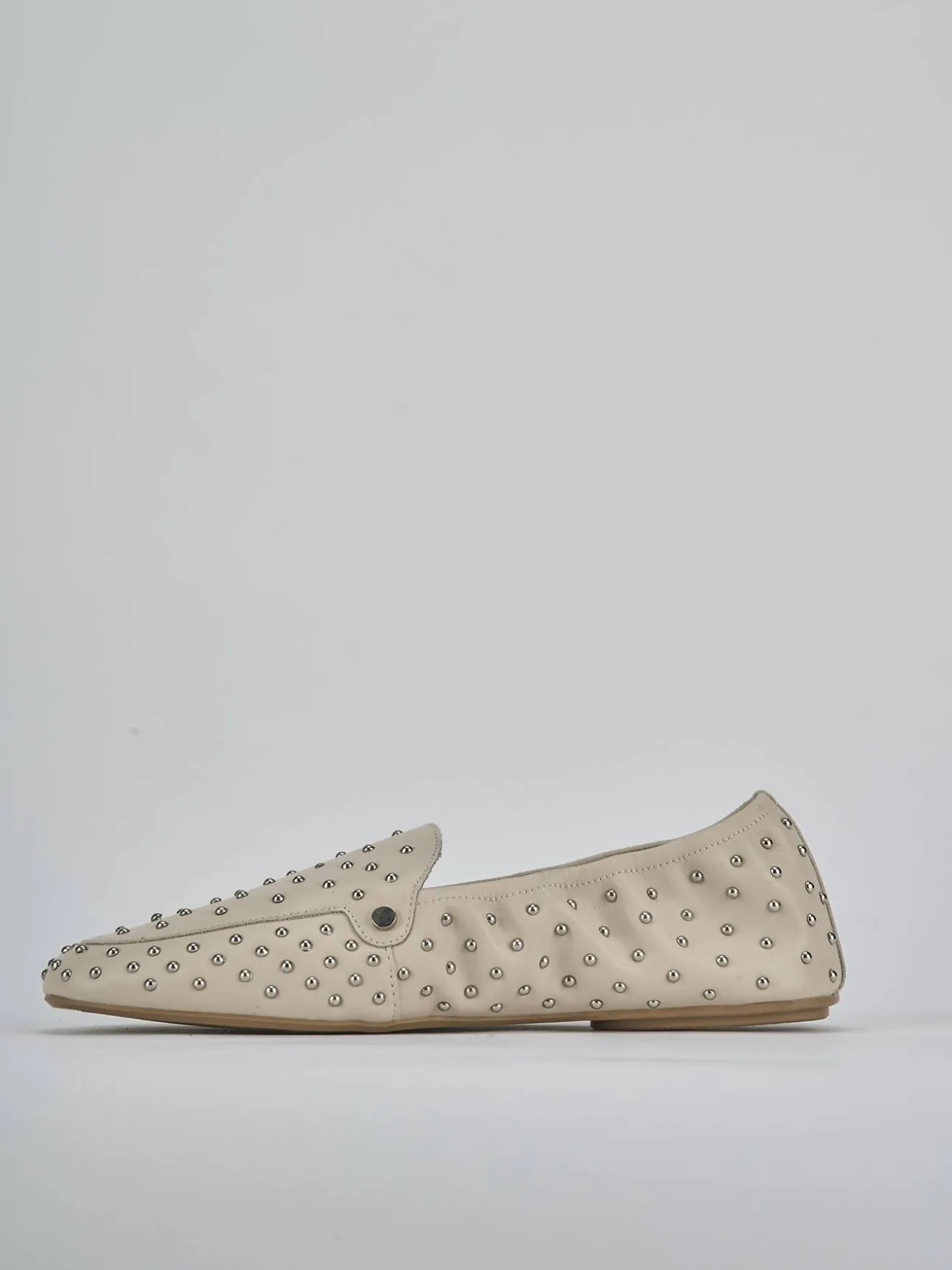 Mocassini tacco 1cm pelle beige