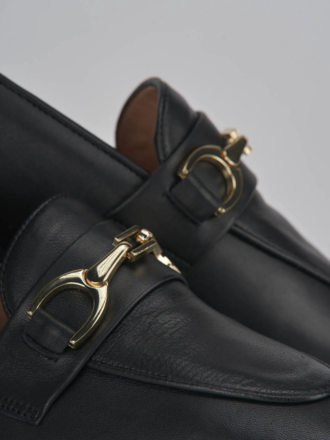 Mocassini tacco 1cm pelle nero