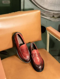 Mocassini tacco 2cm pelle bordo'