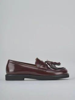 Mocassini tacco 3cm pelle bordo'