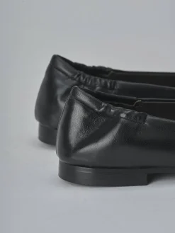 Mocassini tacco 2cm pelle nero