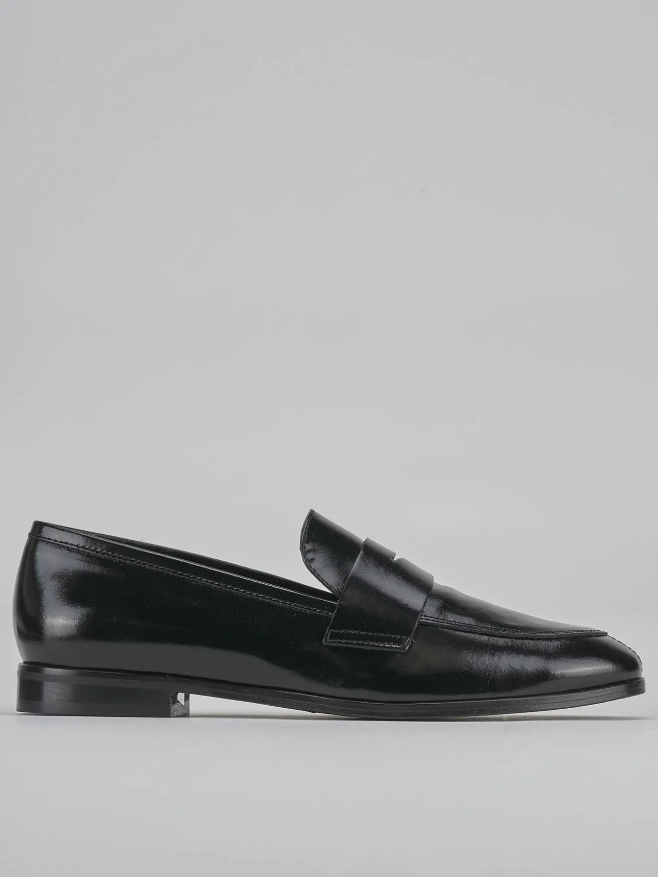 Mocassini tacco 1cm pelle nero