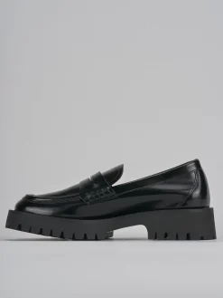 Mocassini tacco 2cm pelle nero