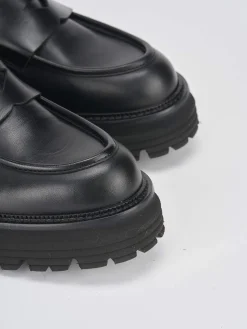 Mocassini tacco 2cm pelle nero