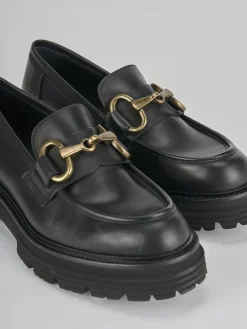 Mocassini tacco 2cm pelle nero