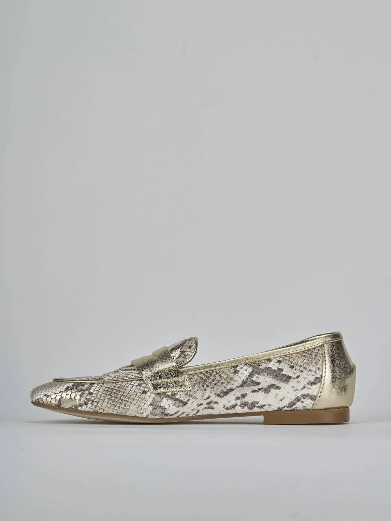 Mocassini tacco 1cm pitone oro