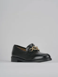 Mocassini tacco 2cm vernice nero