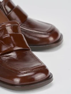 Mocassini tacco 8cm vernice testa