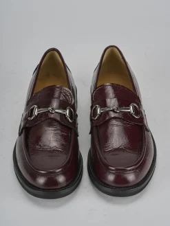 Mocassini tacco 2cm vernice bordo'