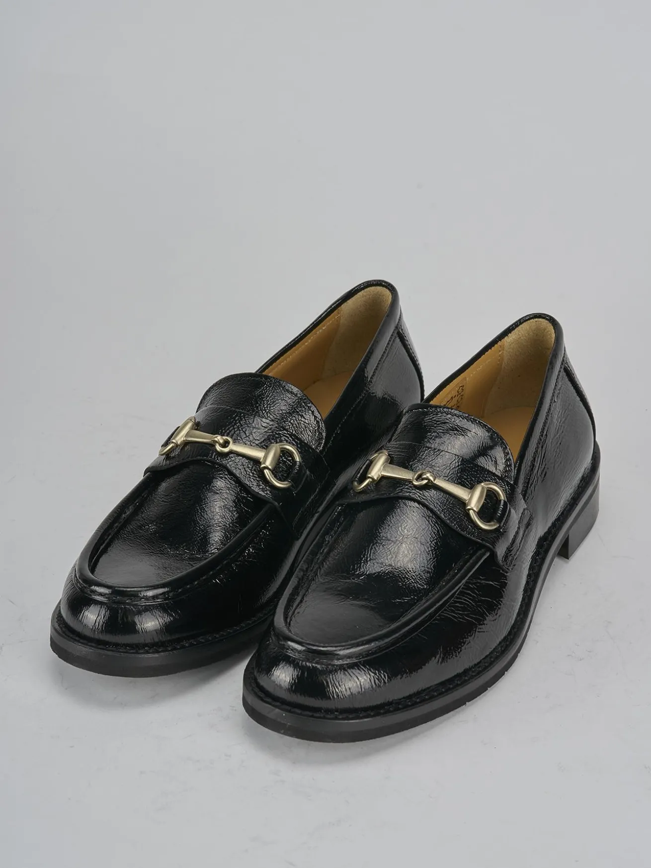 Mocassini tacco 2cm vernice nero