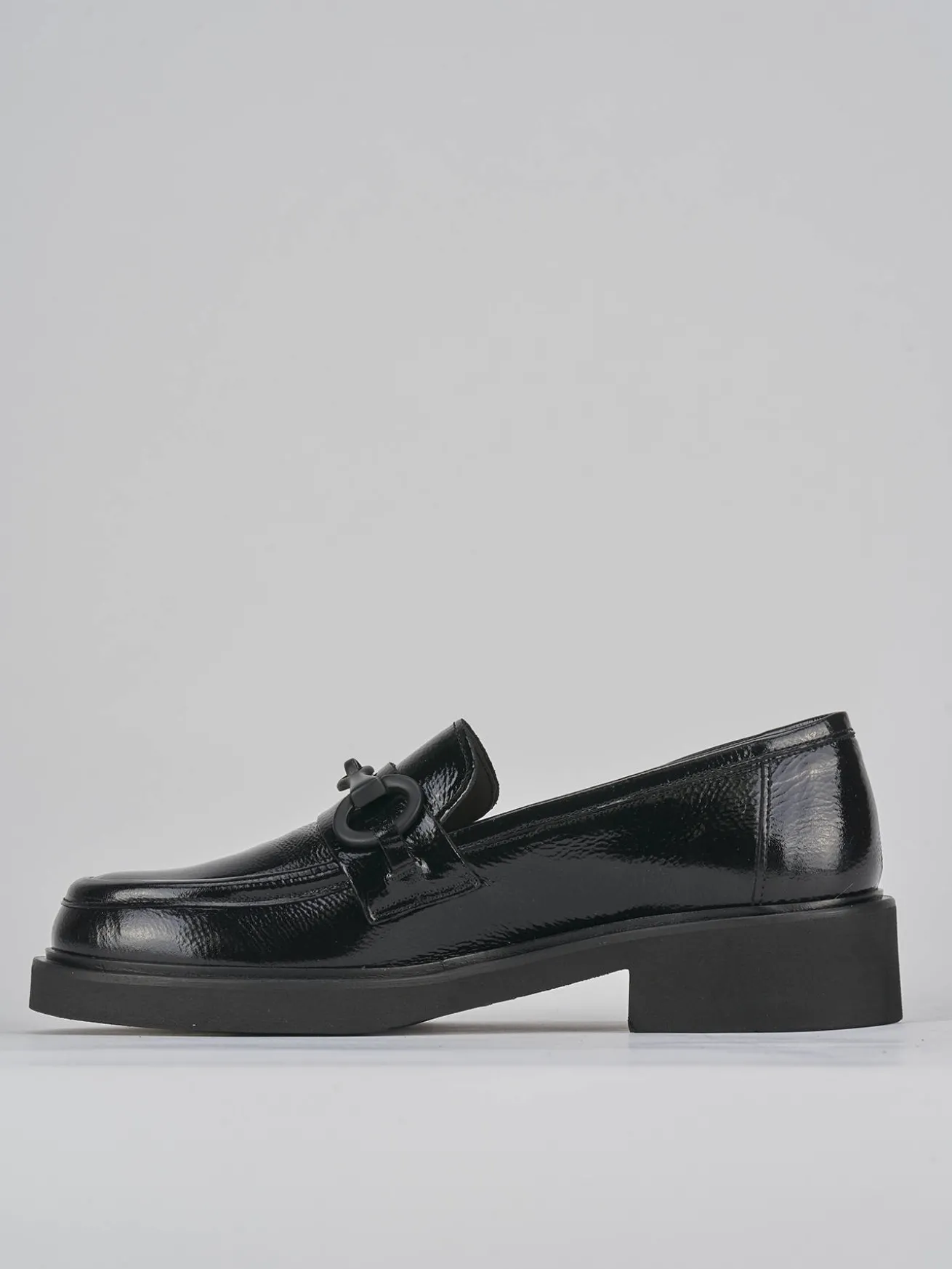 Mocassini tacco 3cm vernice nero