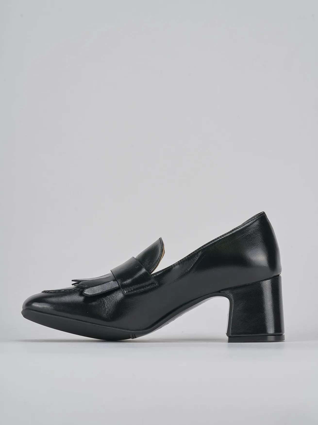 Mocassini tacco 5cm vernice nero