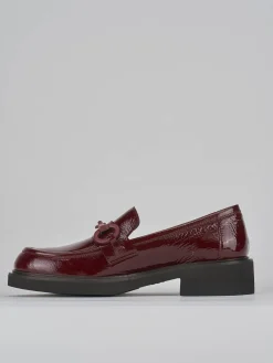 Mocassini tacco 3cm vernice bordo'