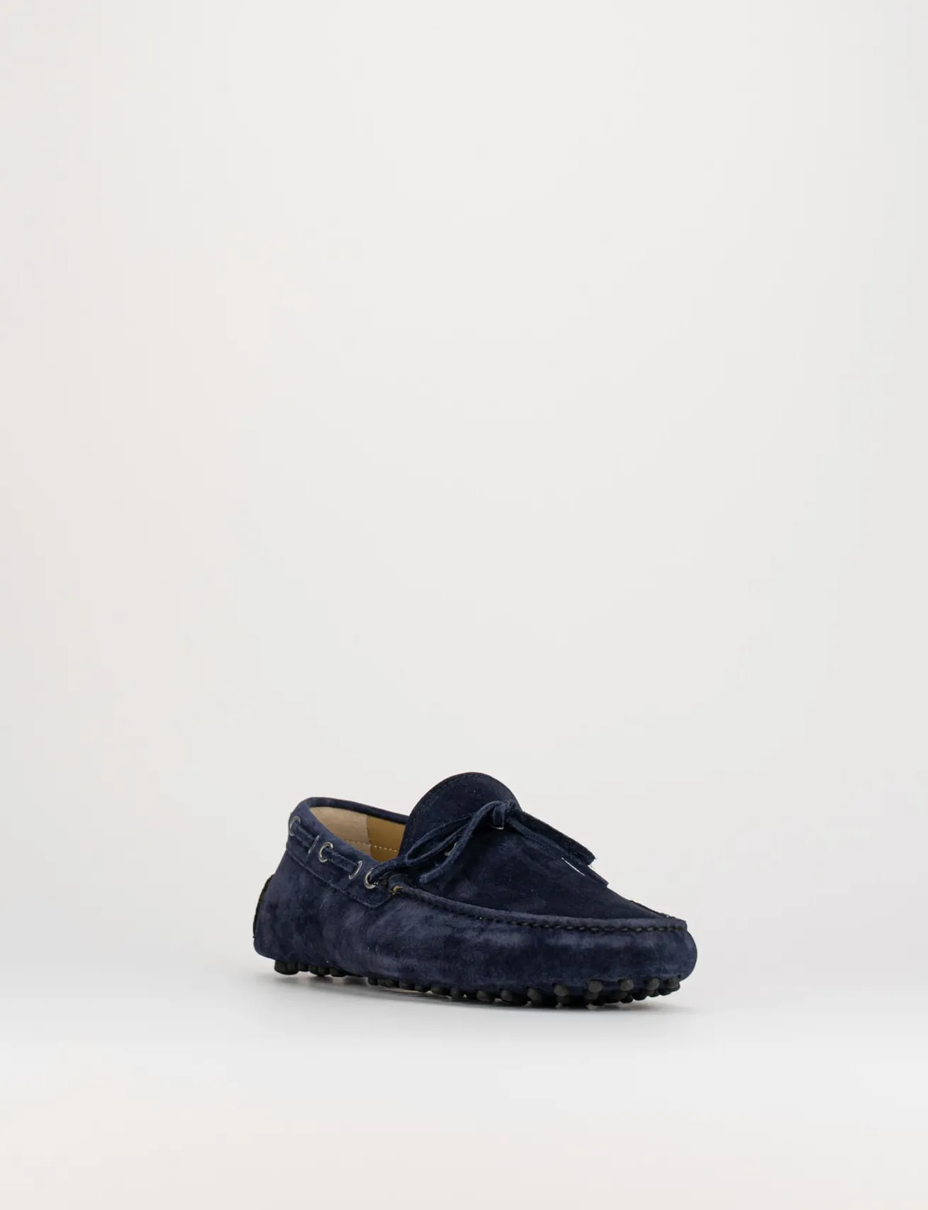 mocassino fondo gomma e soletto interno in vera pelle. tomaia in morbido camoscio blu