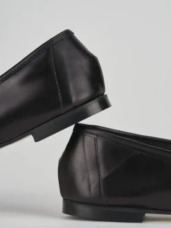 Mocassino nero pelle