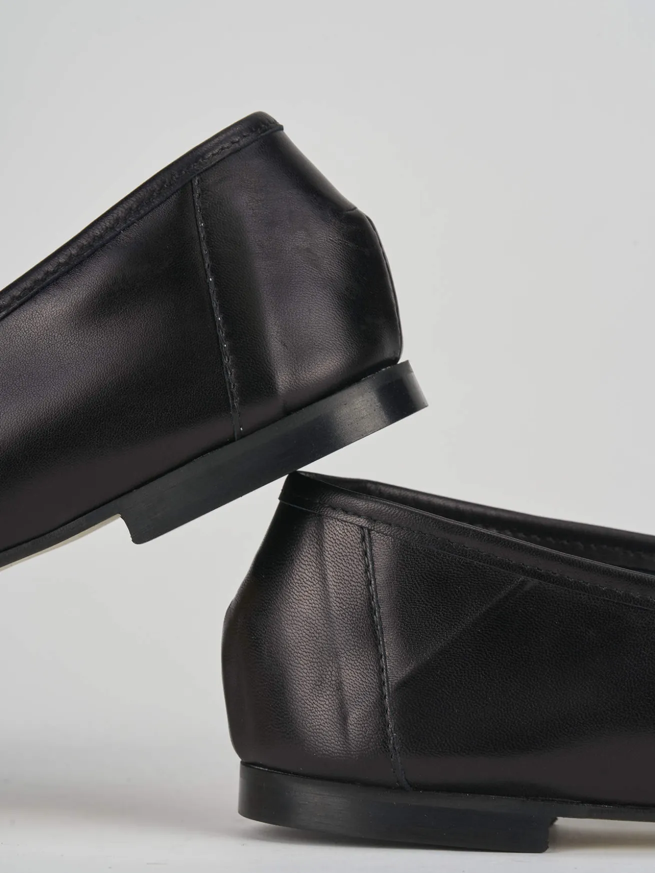 Mocassino nero pelle