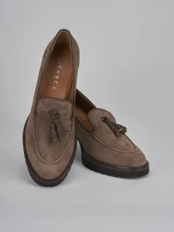 Mocassino tacco 7 beige camoscio