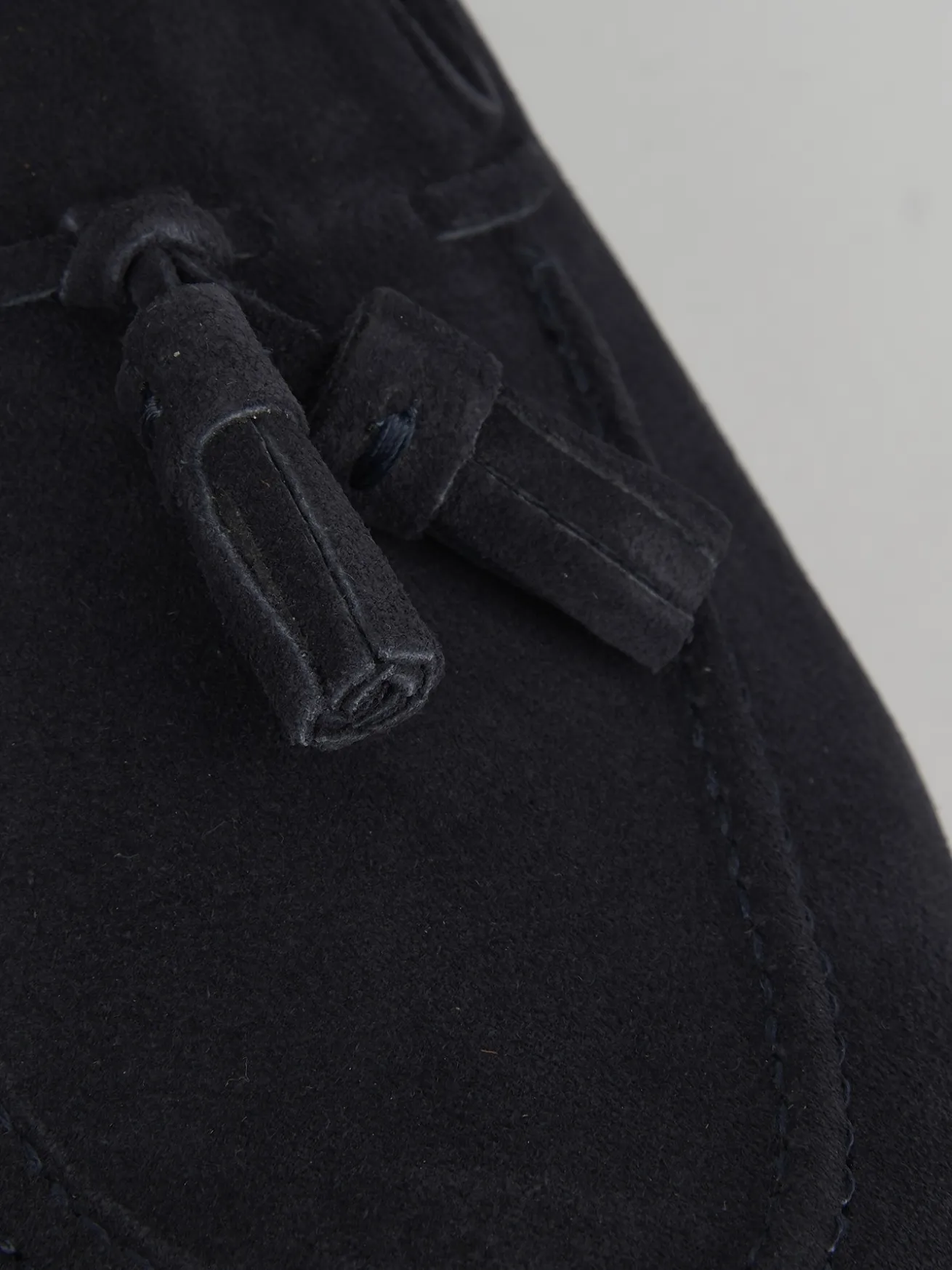 Mocassino tacco 2 cm blu camoscio