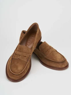 Mocassino tacco 1 cm marrone camoscio