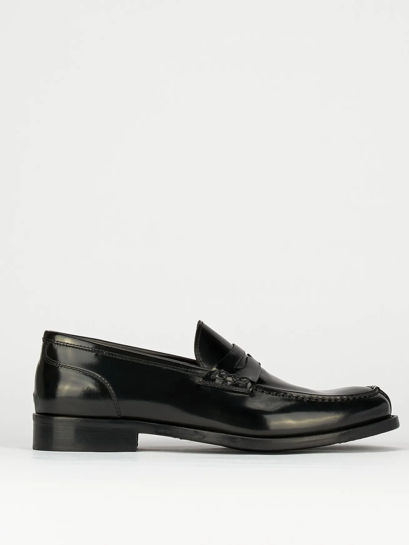 Mocassino tacco 2 cm nero pelle