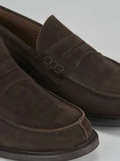 Mocassino tacco 2 cm testa camoscio