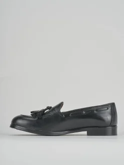 Mocassino tacco 1cm nero pelle