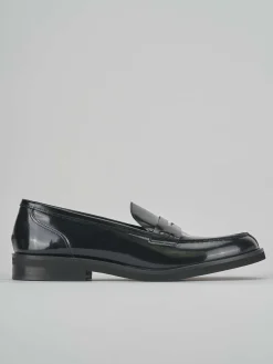 Mocassino tacco 2cm nero pelle