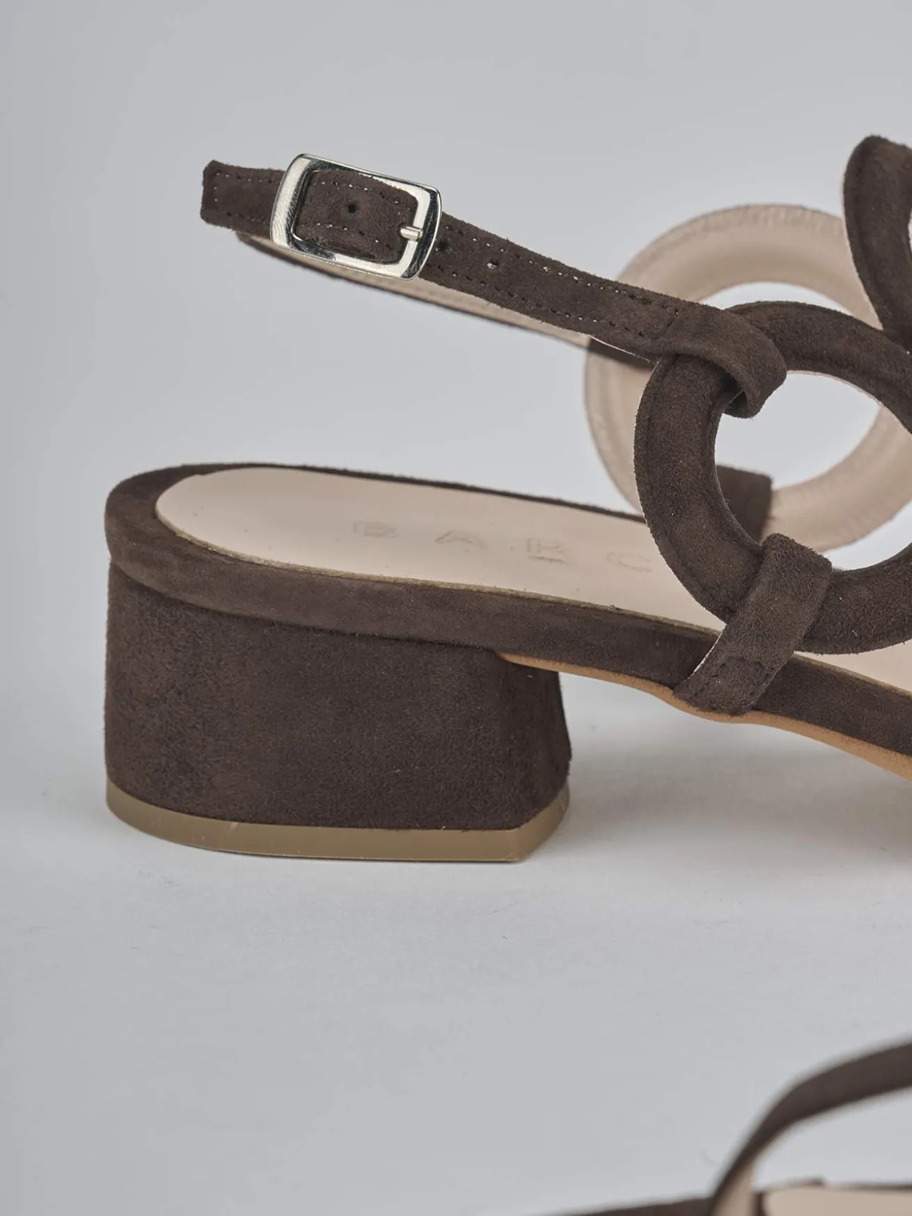 Sandali tacco 3cm camoscio testa