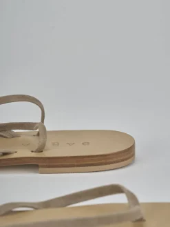 Sandali tacco 1cm camoscio beige