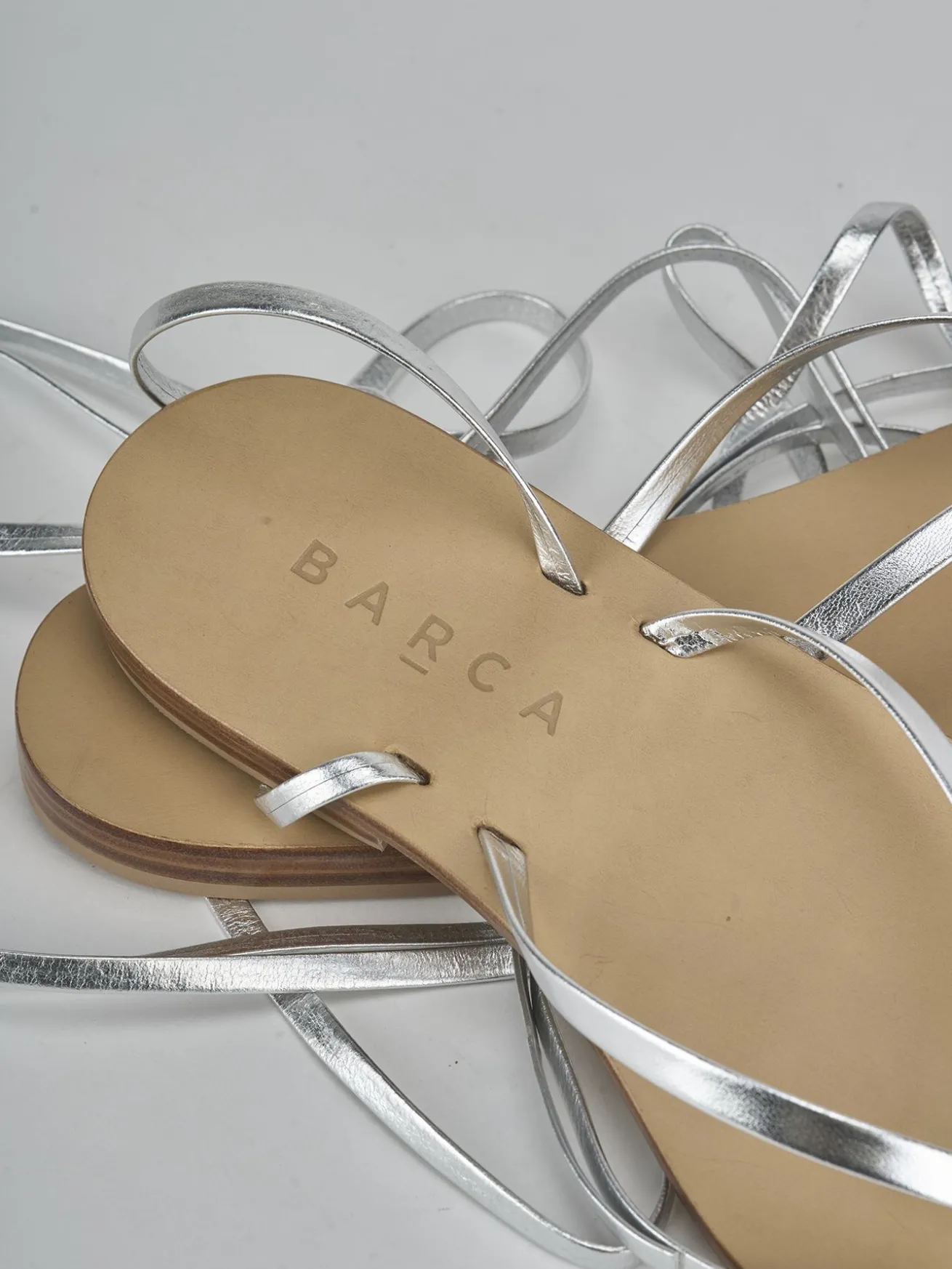 Sandali tacco 1cm laminato argento