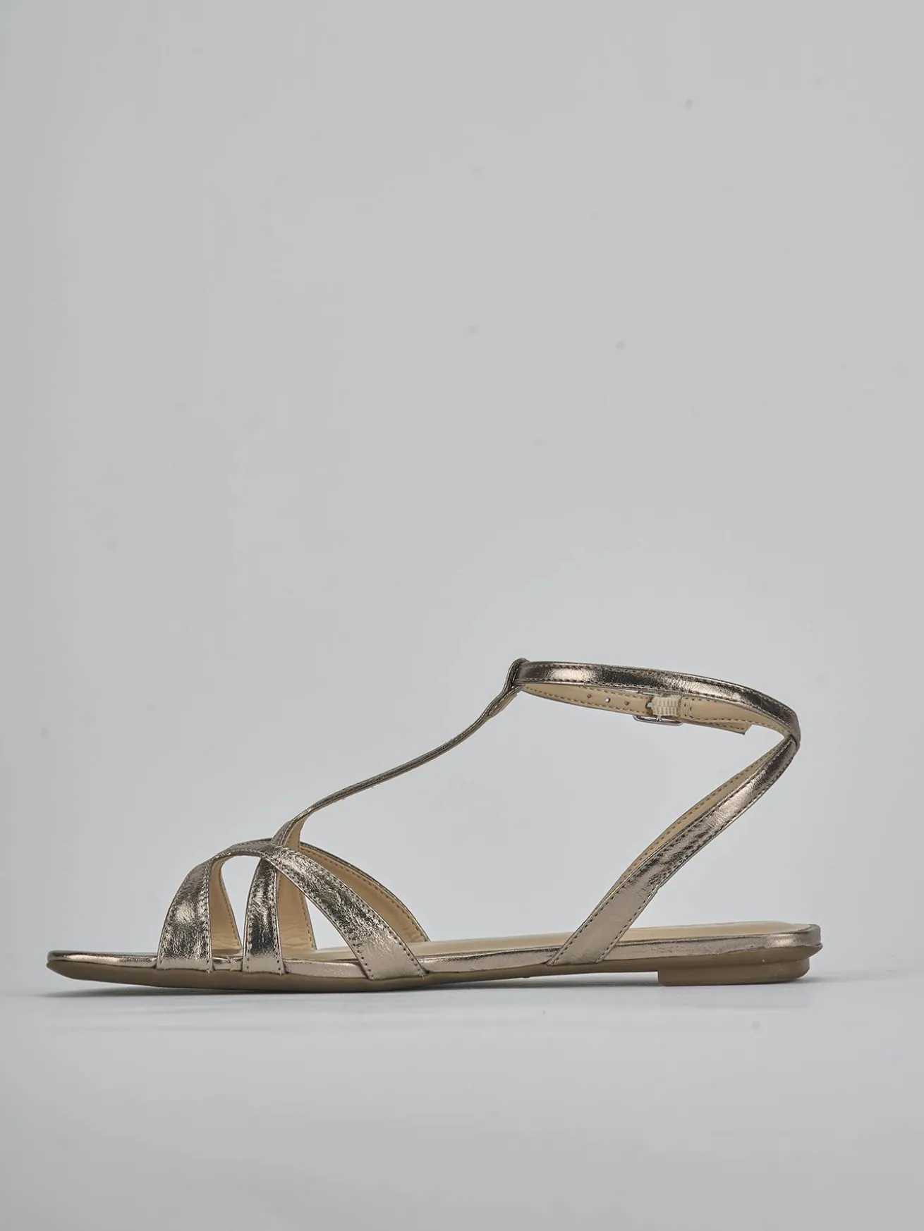 Sandali tacco 1cm laminato argento