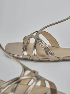 Sandali tacco 1cm laminato argento