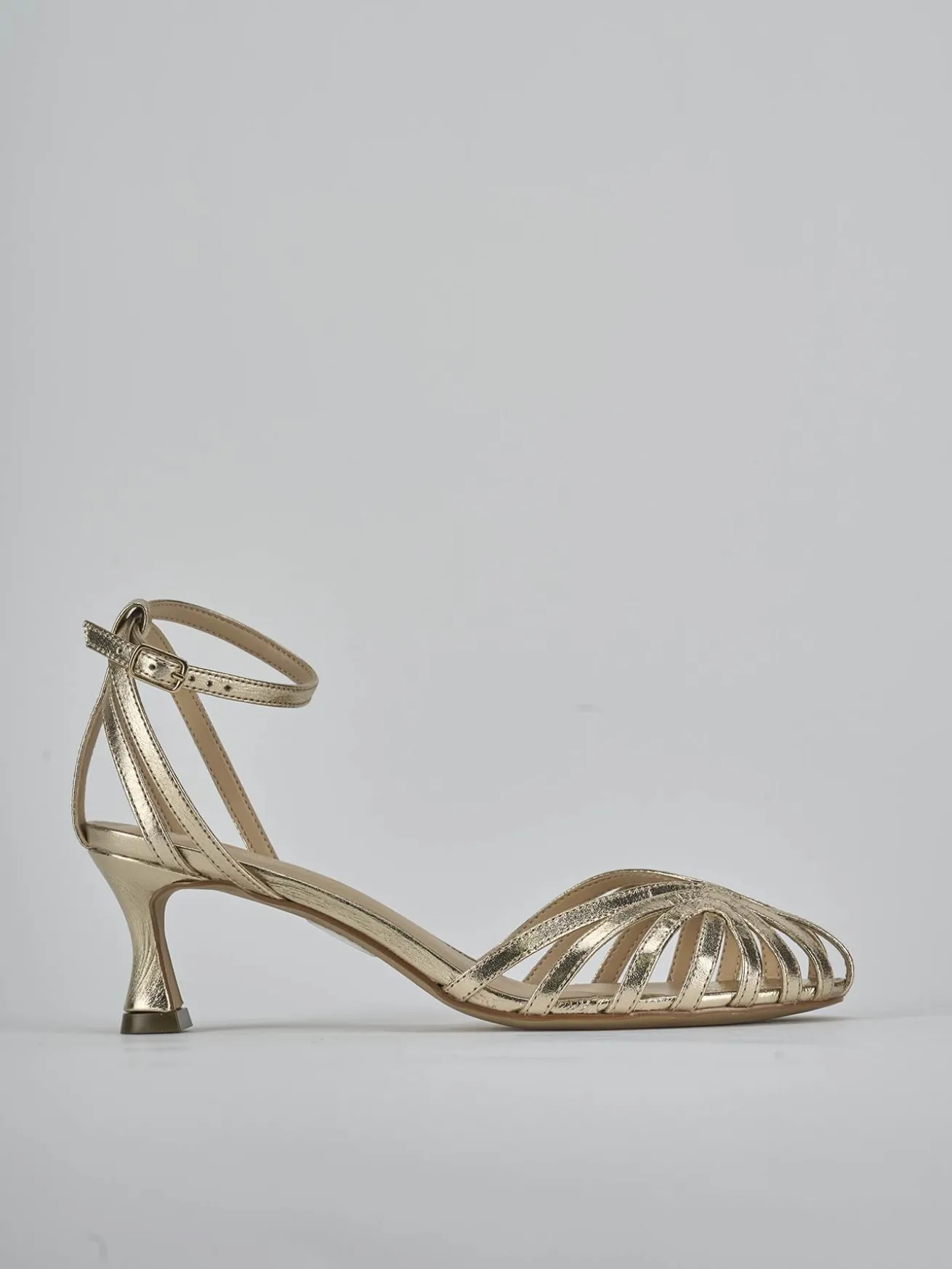 Sandali tacco 5cm laminato oro