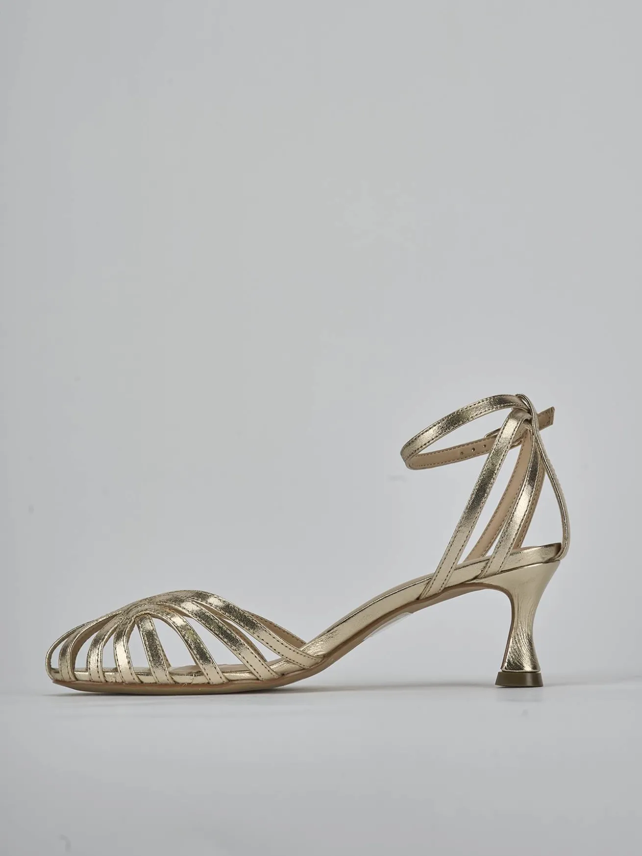 Sandali tacco 5cm laminato oro