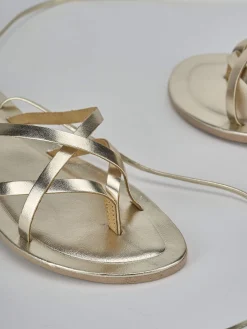 Sandali tacco 1cm laminato oro