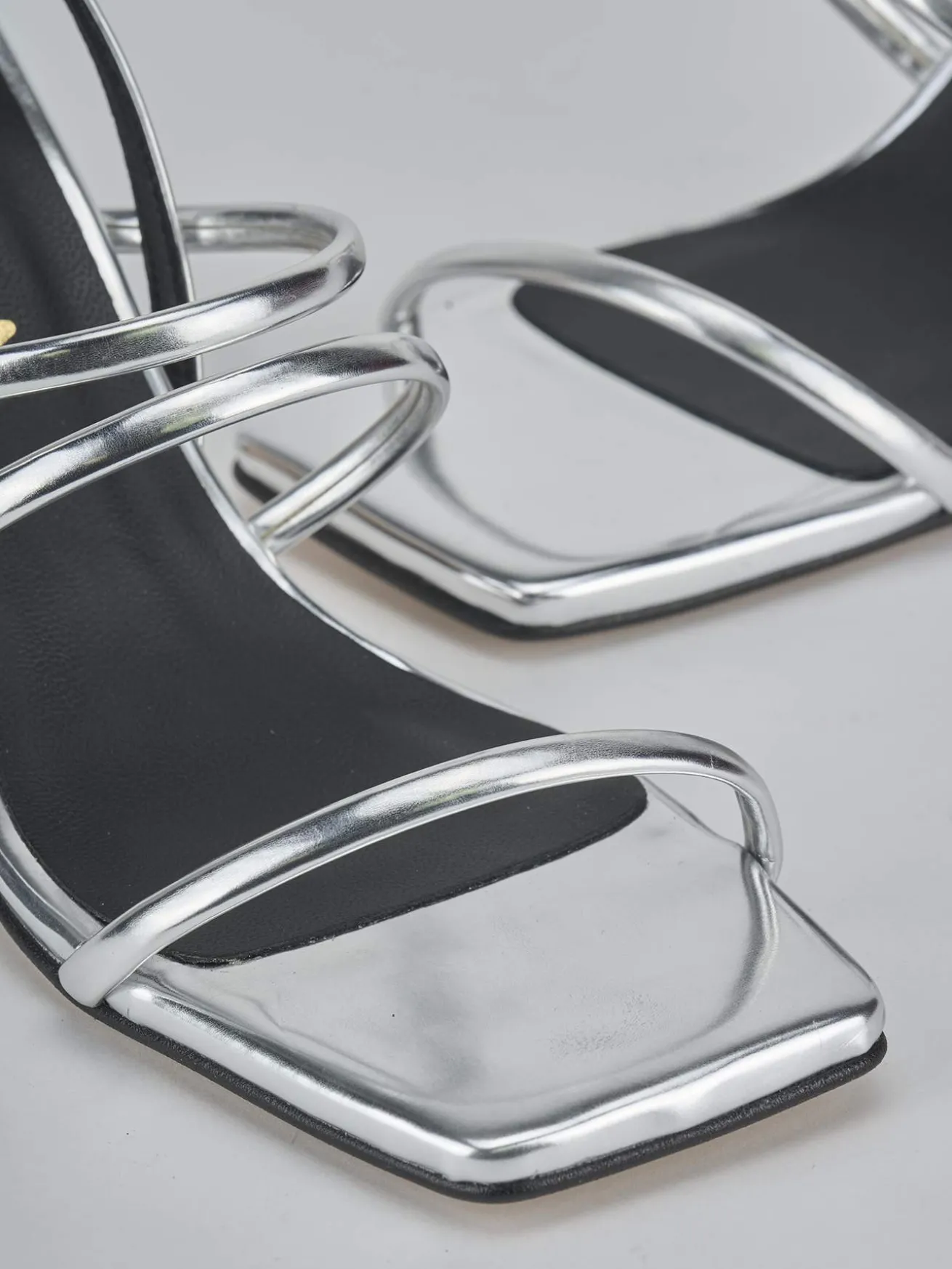 Sandali tacco 8cm pelle argento