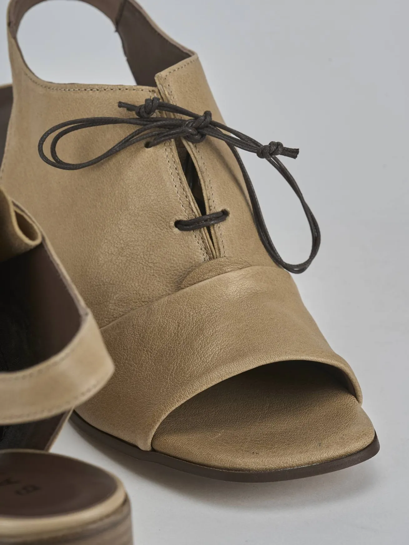 Sandali tacco 6cm pelle beige