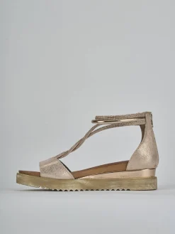 Sandali tacco 2cm pelle bronzo