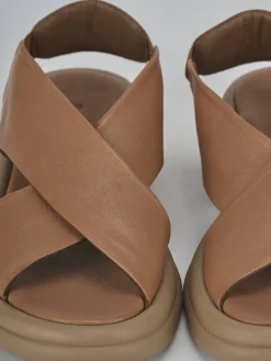 Sandali tacco 3cm pelle marrone