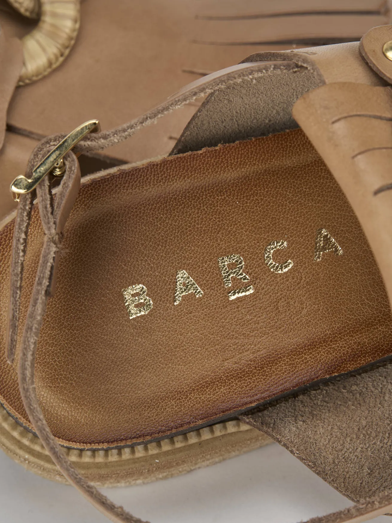 Sandali tacco 2cm pelle marrone