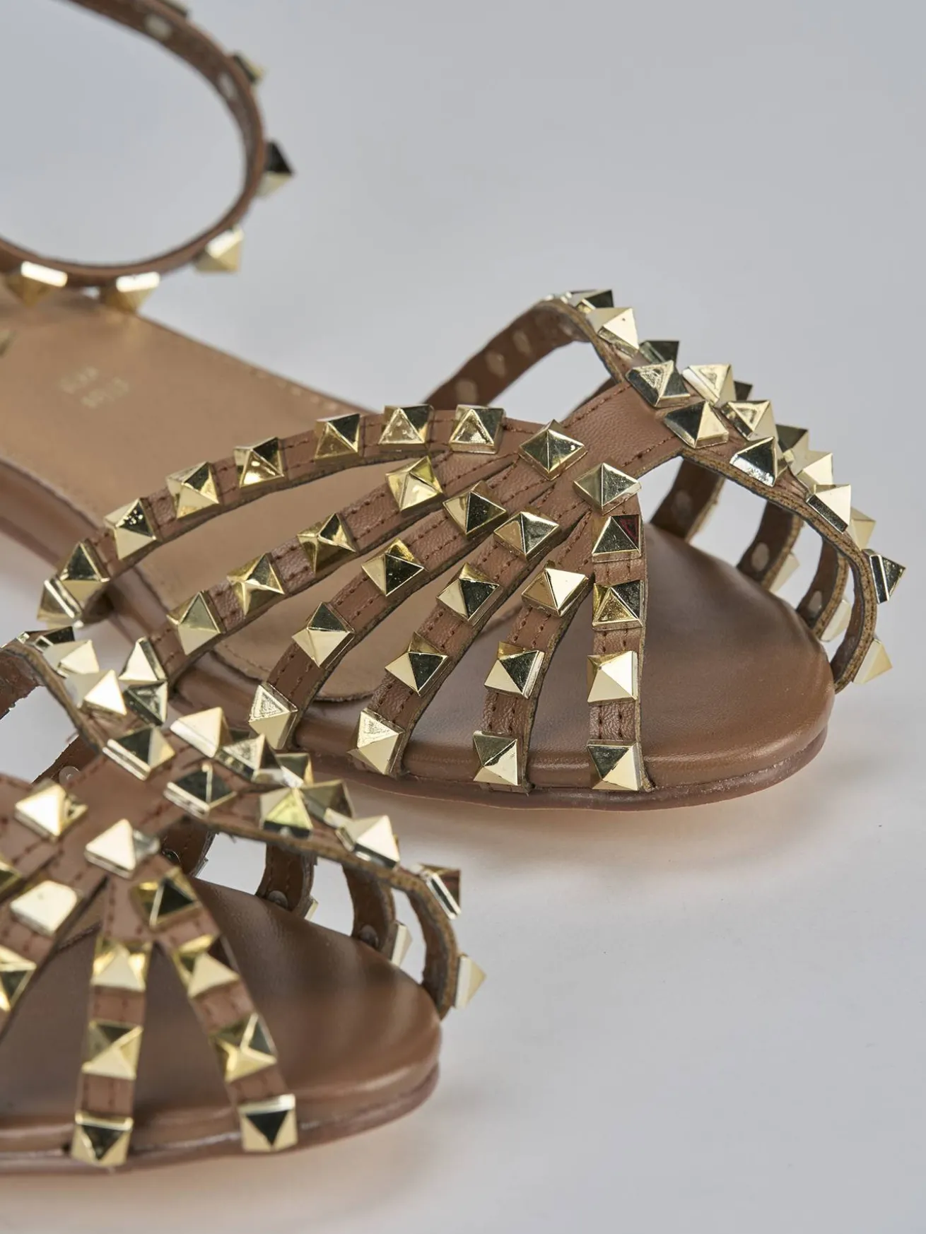 Sandali tacco 1cm pelle marrone