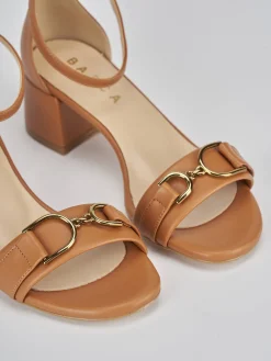 Sandali tacco 5cm pelle marrone