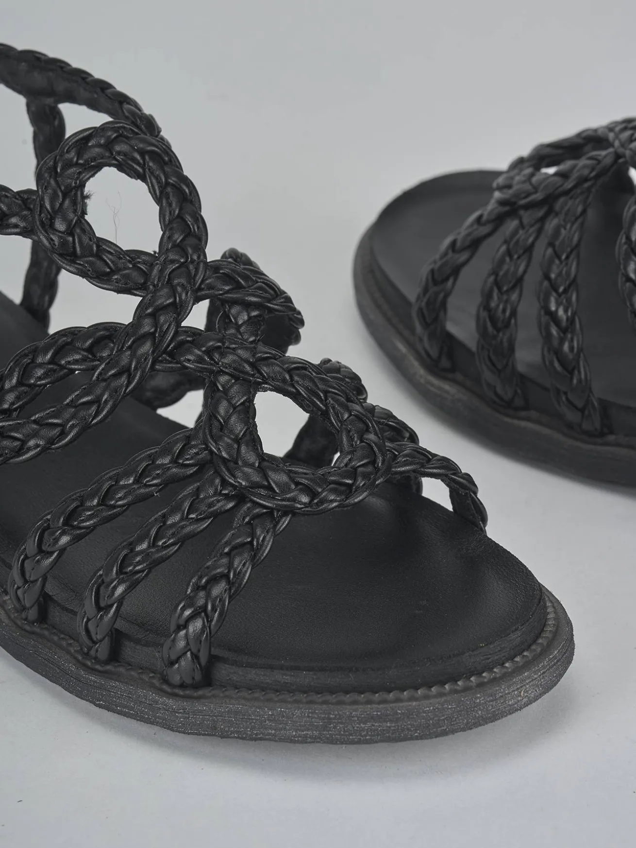 Sandali tacco 2cm pelle nero