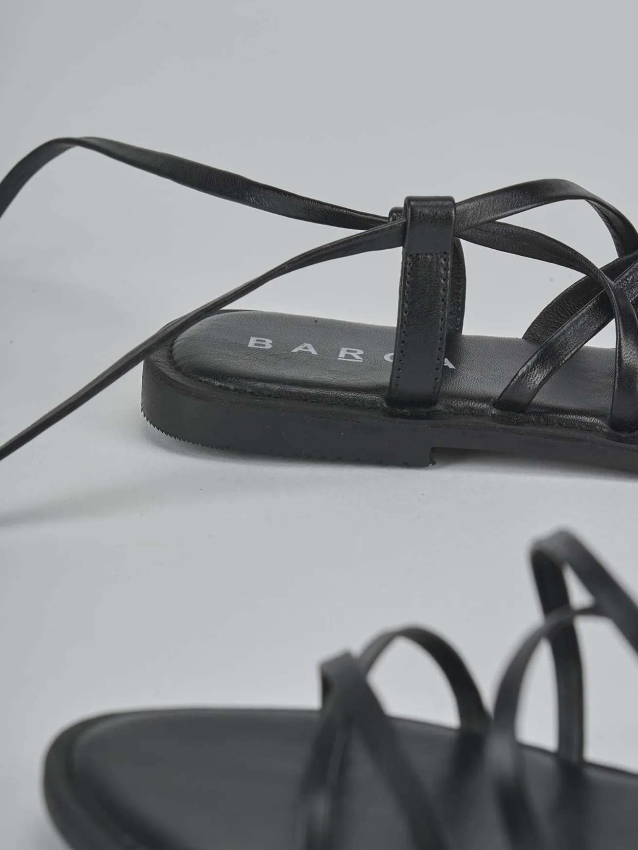 Sandali tacco 1cm pelle nero