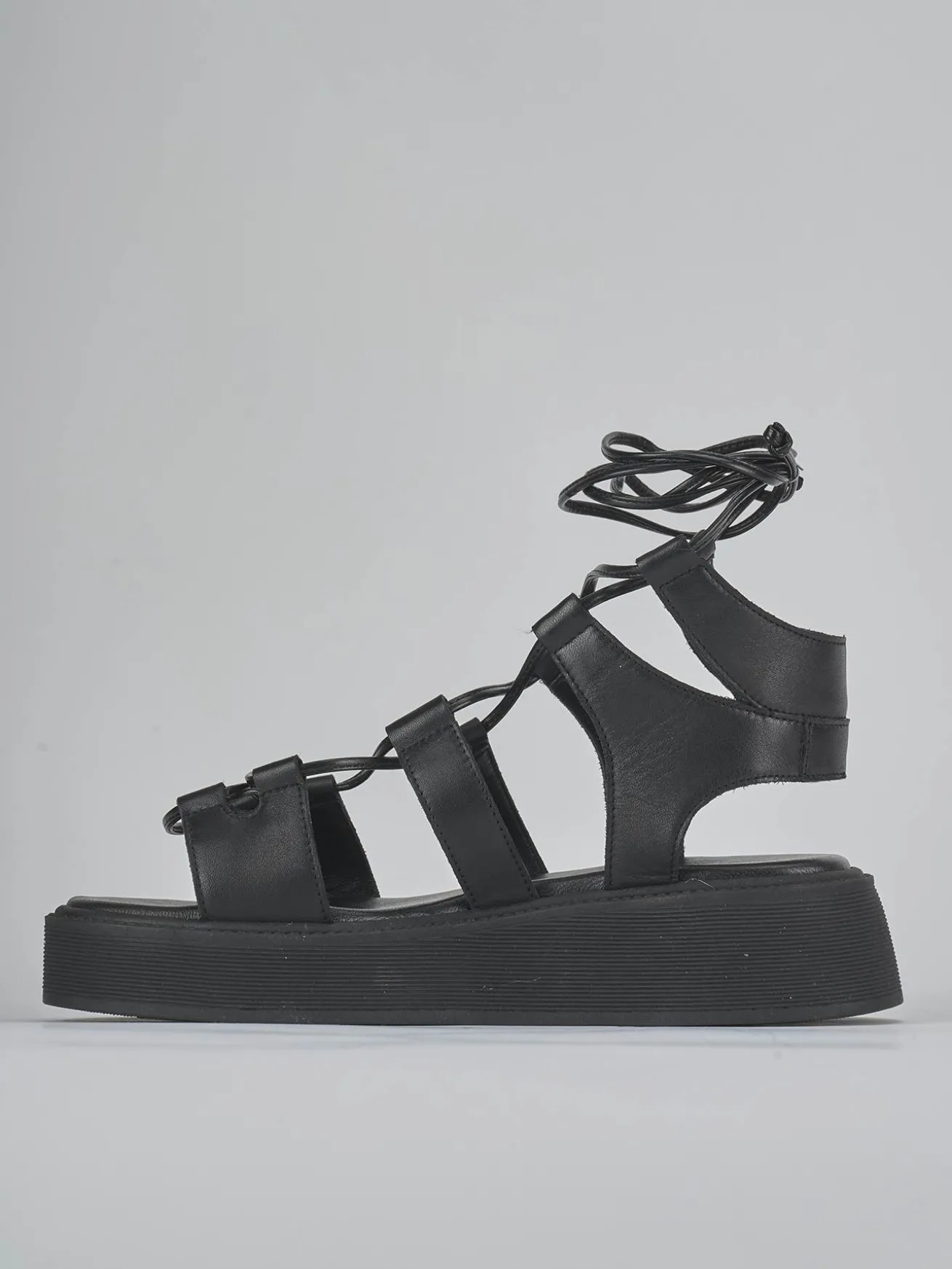 Sandali tacco 1cm pelle nero