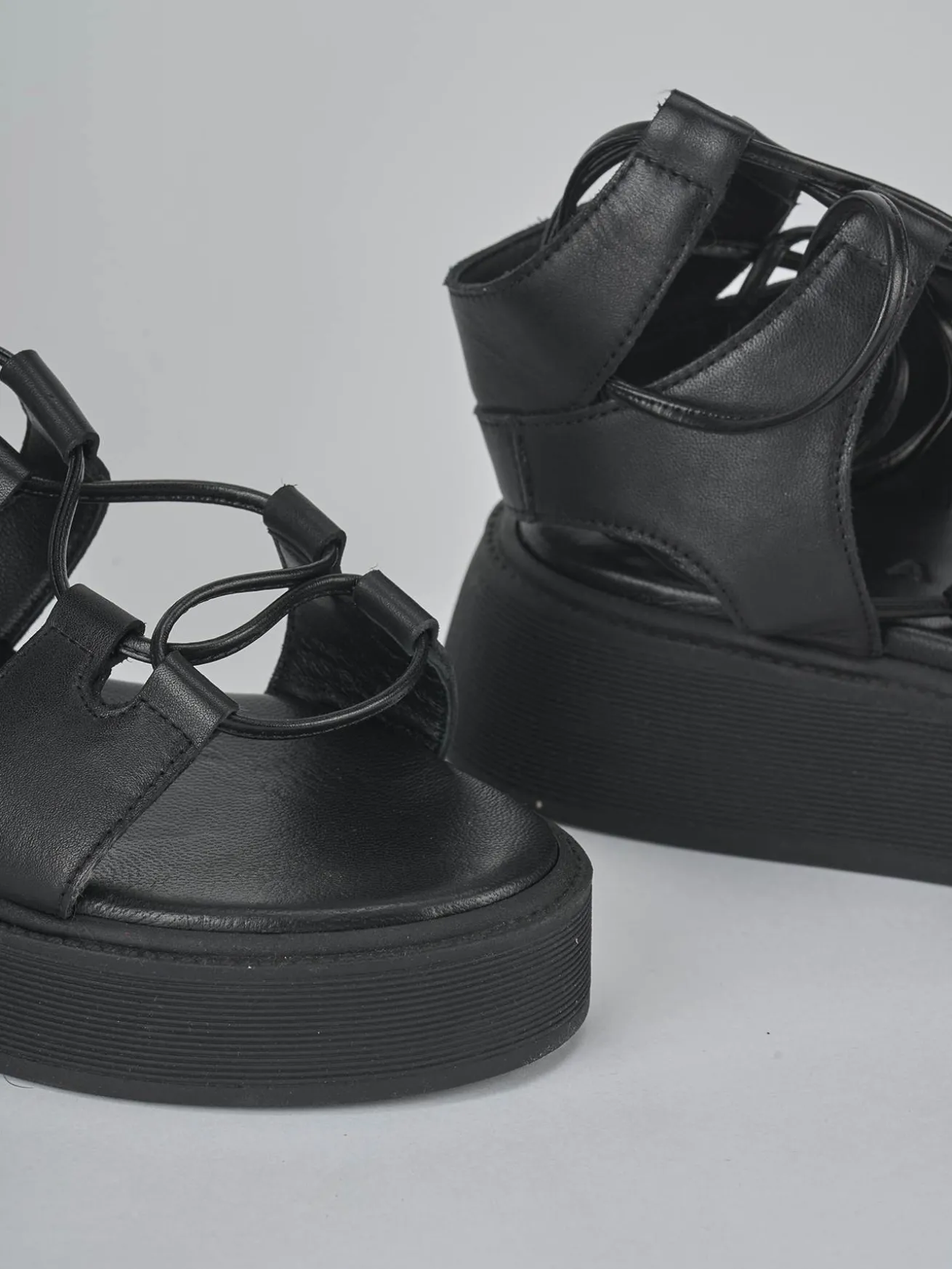 Sandali tacco 1cm pelle nero