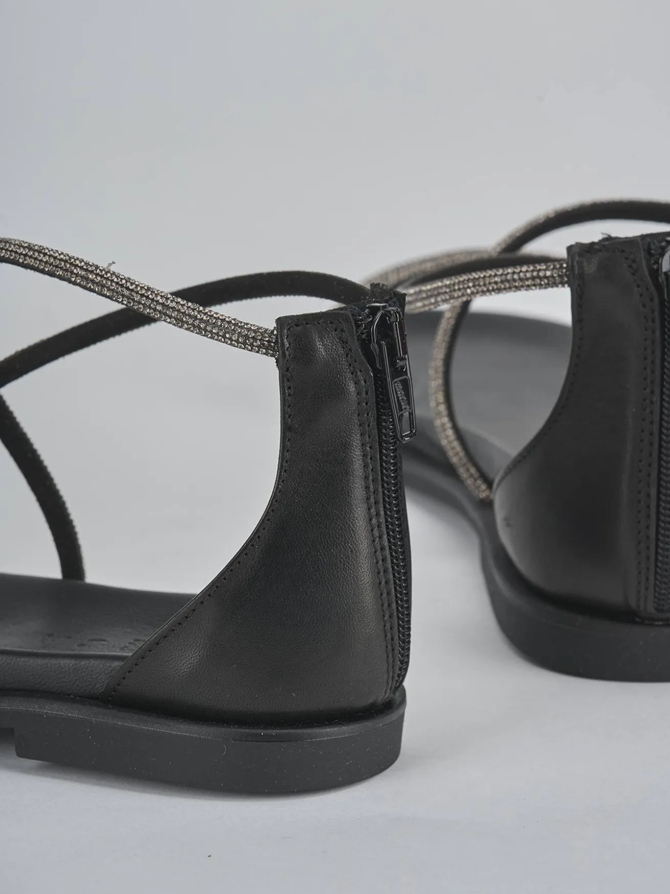 Sandali tacco 1cm pelle nero