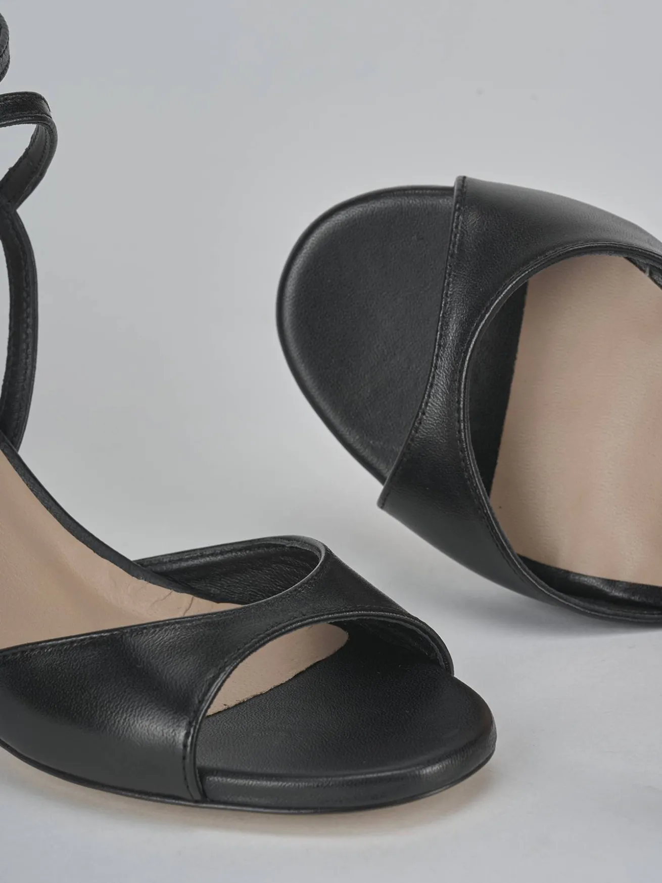 Sandali tacco 5cm pelle nero